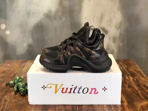 Louis Vuitton Archlight Sneaker - LS287