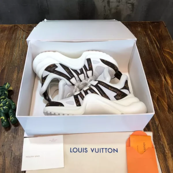 Louis Vuitton Archlight Sneaker - LS288