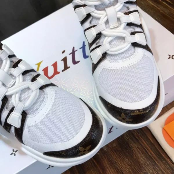 Louis Vuitton Archlight Sneaker - LS288