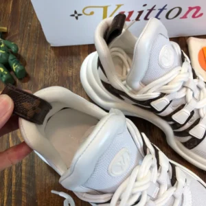 Louis Vuitton Archlight Sneaker - LS288