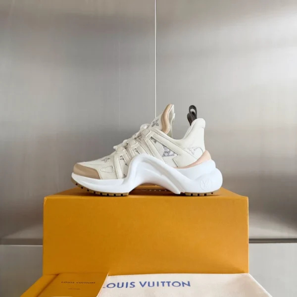 Louis Vuitton Archlight Sneaker - LS289