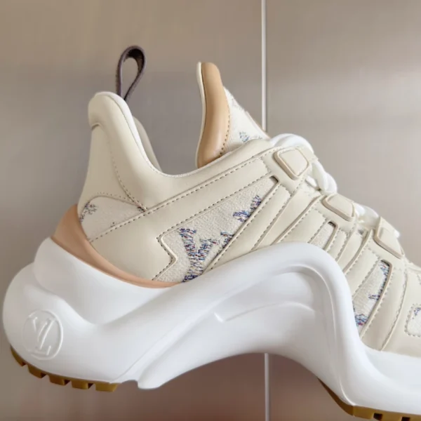 Louis Vuitton Archlight Sneaker - LS289
