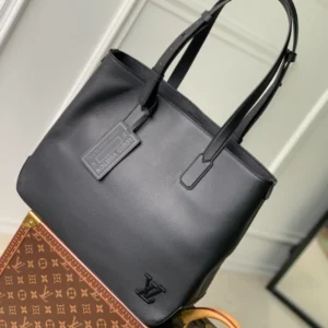 Louis Vuitton Fastline Tote Bags - LT01