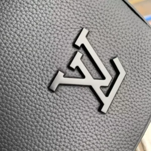Louis Vuitton Fastline Tote Bags - LT01