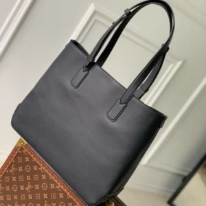 Louis Vuitton Fastline Tote Bags - LT01