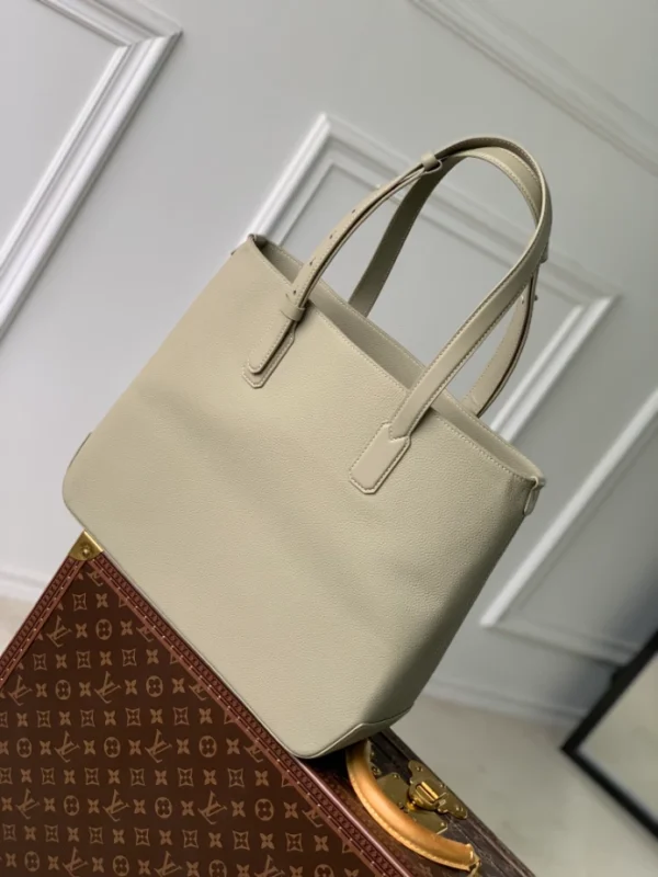 Louis Vuitton Fastline Tote Bags - LTB02
