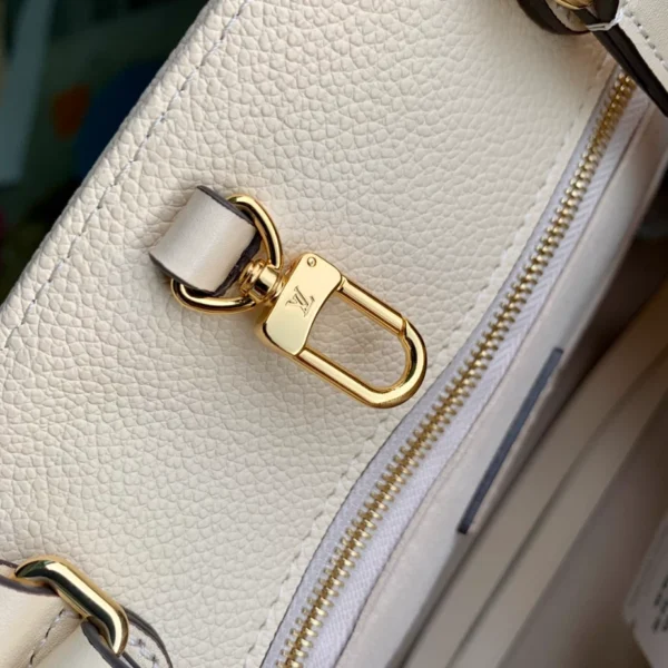 Louis Vuitton OnTheGo PM - L16