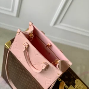 Louis Vuitton OnTheGo PM - L17