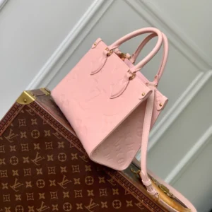 Louis Vuitton OnTheGo PM - L17