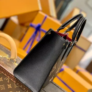 Louis Vuitton OnTheGo PM - L19