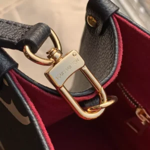 Louis Vuitton OnTheGo PM - L19