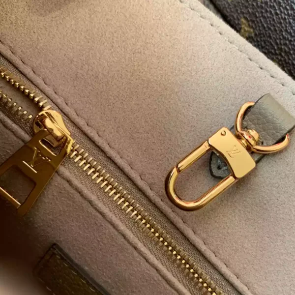 Louis Vuitton OnTheGo PM - L20