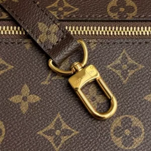 Louis Vuitton Pochette Métis Monogram Canvas