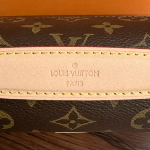 Louis Vuitton Pochette Métis Monogram Canvas