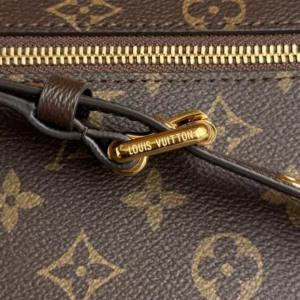 Louis Vuitton Pochette Métis Monogram Canvas