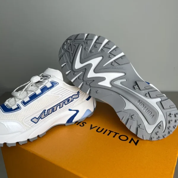 Louis Vuitton Runner Tatic Sneaker - LS278