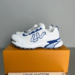 Louis Vuitton Runner Tatic Sneaker - LS278