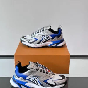 Louis Vuitton Runner Tatic Sneaker - LS290