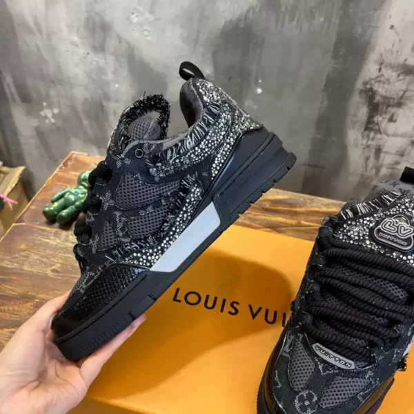 Louis Vuitton Skate Sneaker - LS293