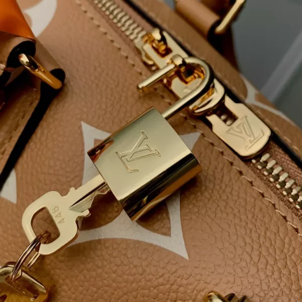 Louis Vuitton Speedy Bandoulière 20 - LH72