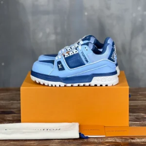 Louis Vuitton Trainer Maxi Sneakers - LS279