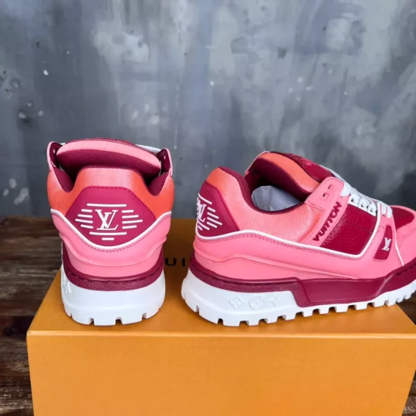 Louis Vuitton Trainer Maxi Sneakers - LS280