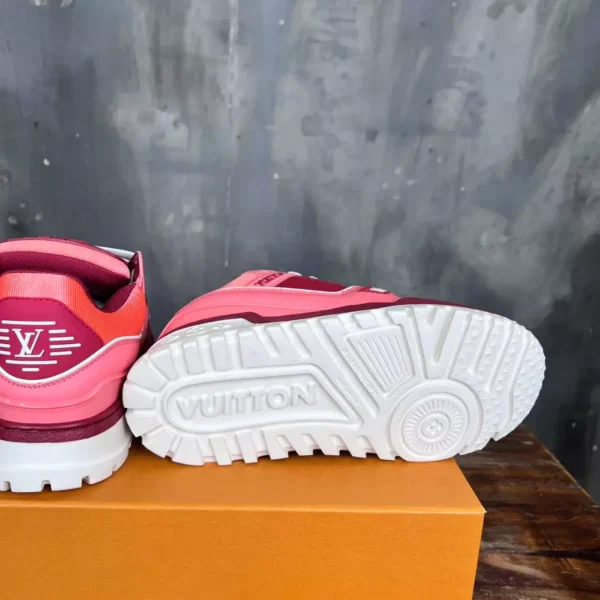 Louis Vuitton Trainer Maxi Sneakers - LS280