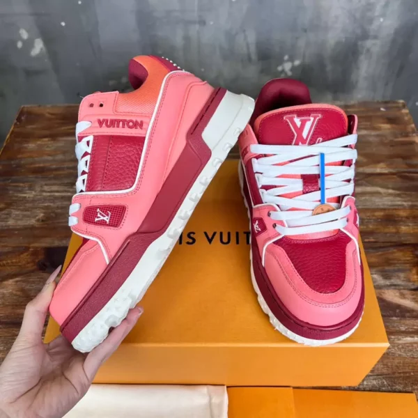 Louis Vuitton Trainer Maxi Sneakers - LS280