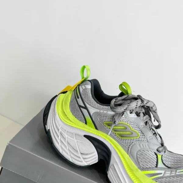 Balenciaga 6XL Sneaker - GS112