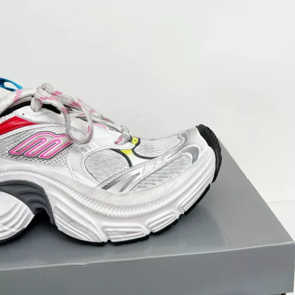 Balenciaga 6XL Sneaker - GS117