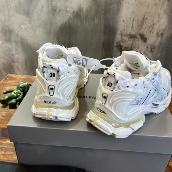 Balenciaga Runner Sneaker - GS123