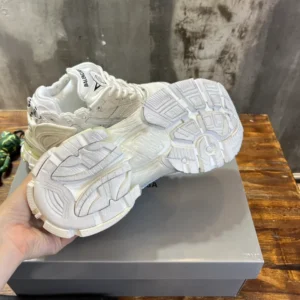 Balenciaga Runner Sneaker - GS123