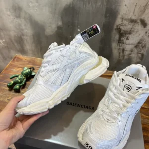 Balenciaga Runner Sneaker - GS123