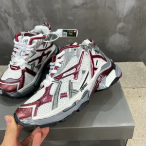Balenciaga Runner Sneaker - GS124