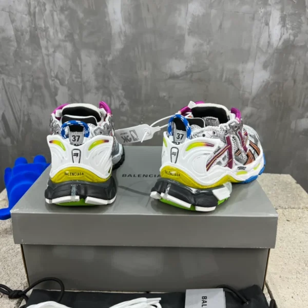 Balenciaga Runner Sneaker - GS125