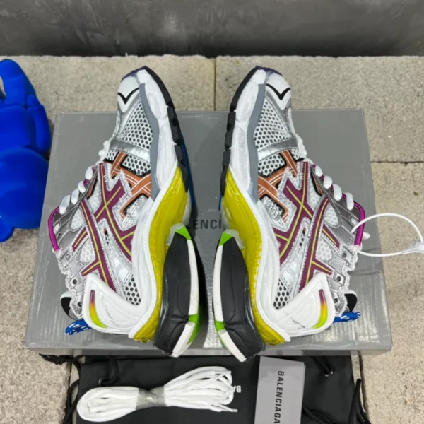 Balenciaga Runner Sneaker - GS125