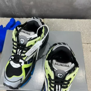 Balenciaga Runner Sneaker - GS126