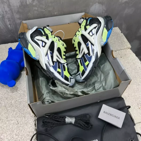 Balenciaga Runner Sneaker - GS126