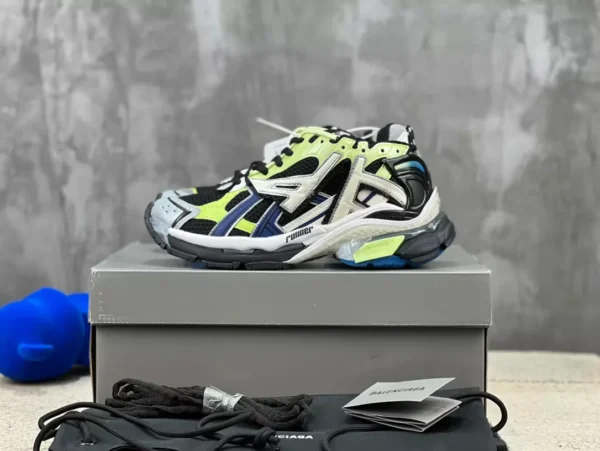Balenciaga Runner Sneaker - GS126