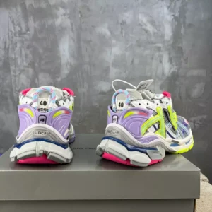 Balenciaga Runner Sneaker - GS127