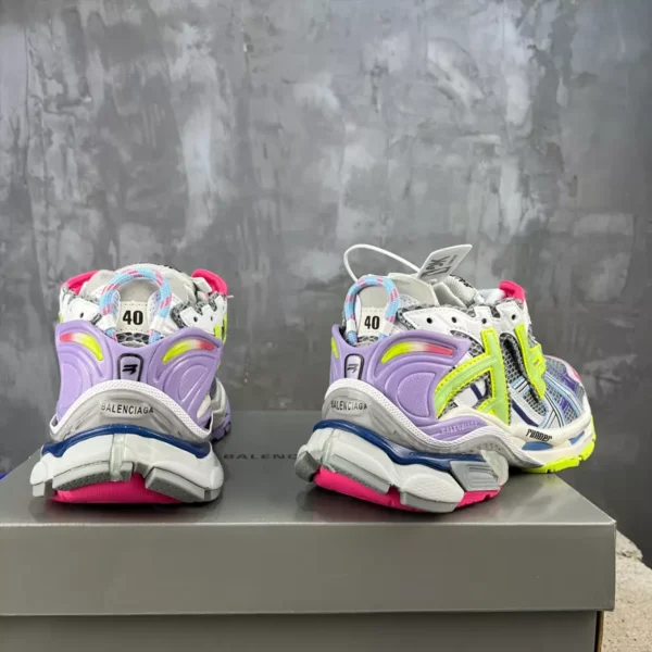 Balenciaga Runner Sneaker - GS127