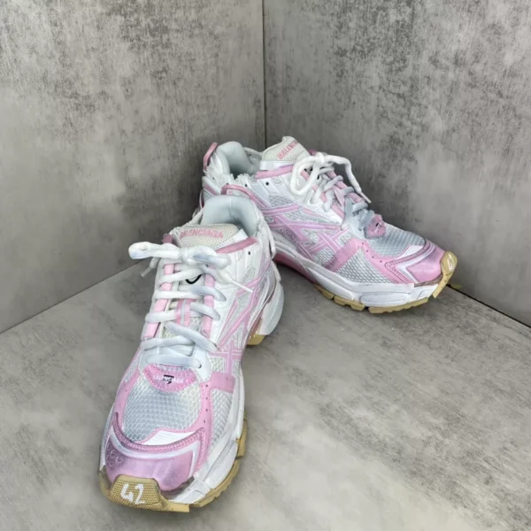 Balenciaga Runner Sneaker - GS129
