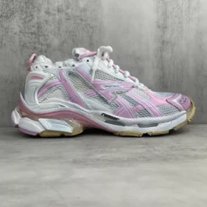 Balenciaga Runner Sneaker - GS129