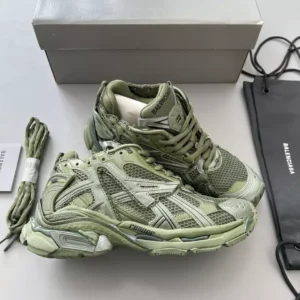 Balenciaga Runner Sneaker - GS131