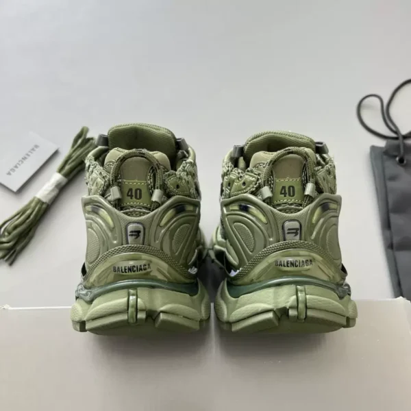 Balenciaga Runner Sneaker - GS131
