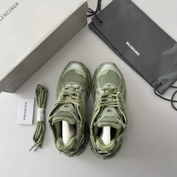 Balenciaga Runner Sneaker - GS131