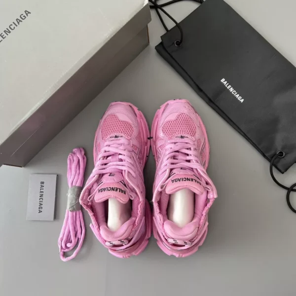 Balenciaga Runner Sneaker - GS132