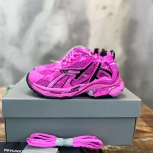Balenciaga Runner Sneaker - GS133