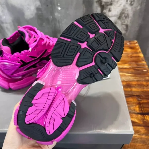 Balenciaga Runner Sneaker - GS133