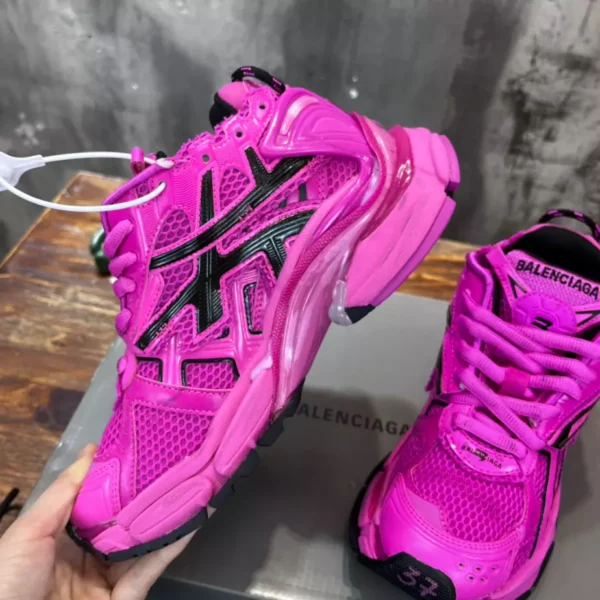 Balenciaga Runner Sneaker - GS133